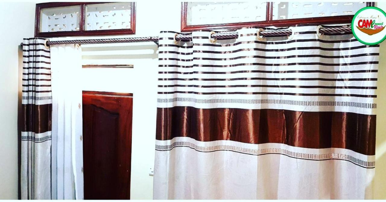 Cam Connect Motel Koboko Buitenkant foto